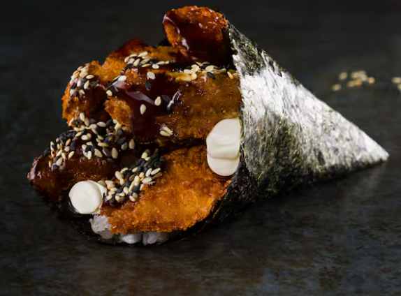 TEMAKI DE CAMARÃO EMPANADO